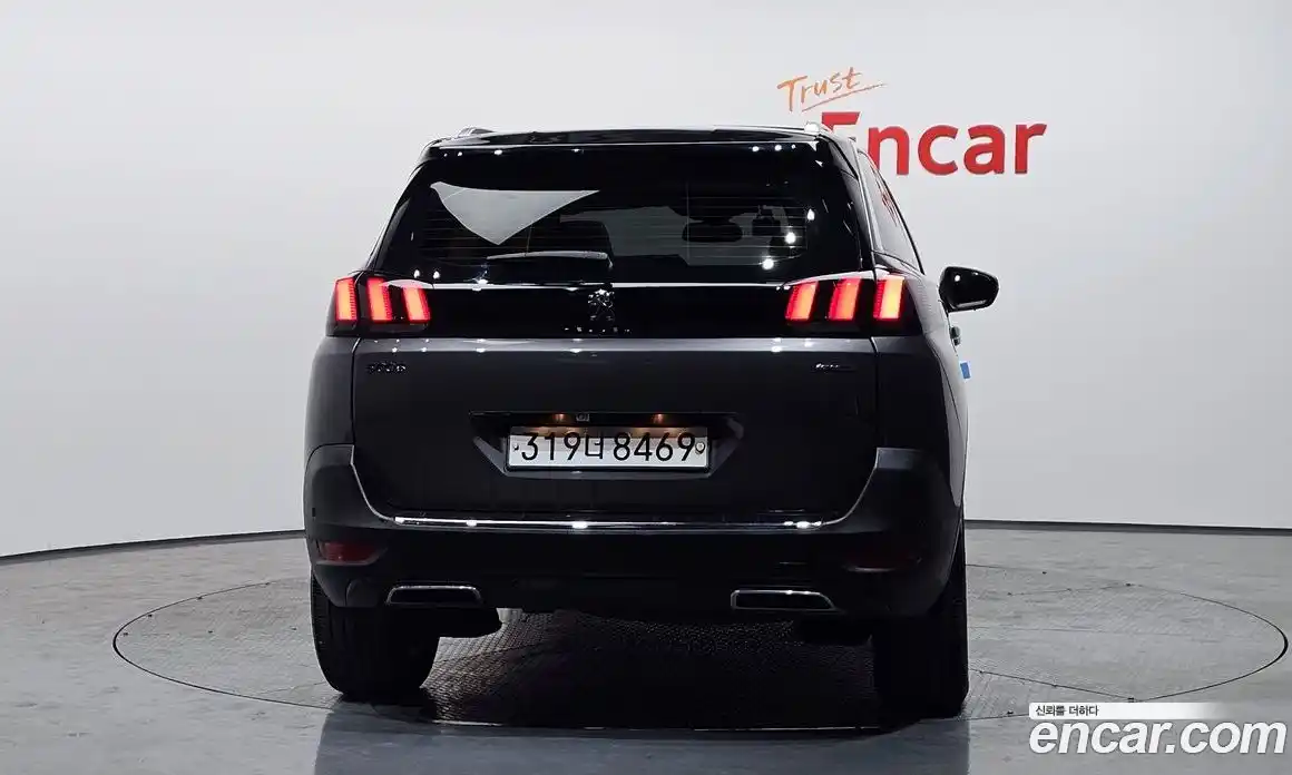 Peugeot 5008 2020 1.5 автомат (гидро), фото 4