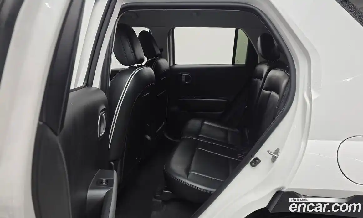 Hyundai Casper 2022 1.0 автомат (гидро), фото 18