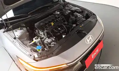 Hyundai Avante 2025 1.6 автомат (гидро), миниатюра 6