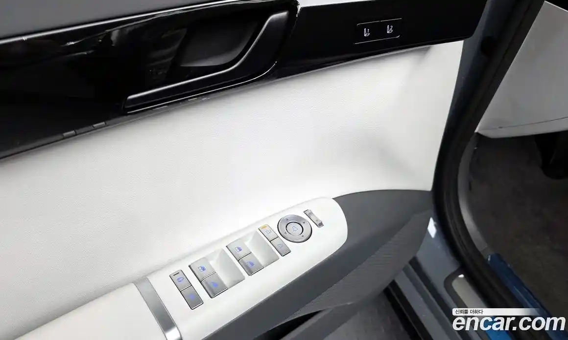 Hyundai Grandeur 2024 2.5 автомат (гидро), фото 28