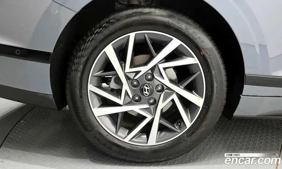 Hyundai Grandeur 2024 2.5 автомат (гидро), фото 5