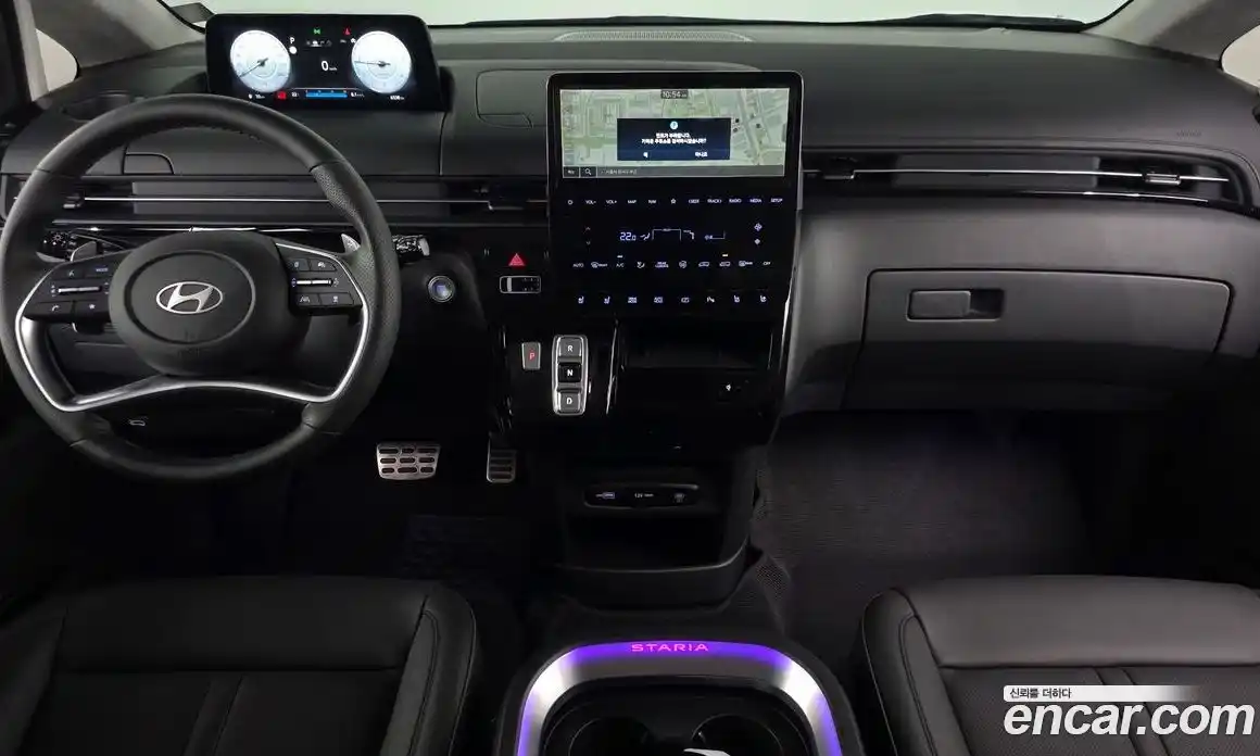 Hyundai Staria 2024 2.2 автомат (гидро), фото 10