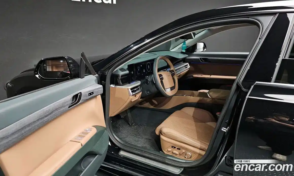 Hyundai Grandeur 2024 2.5 автомат (гидро), фото 13