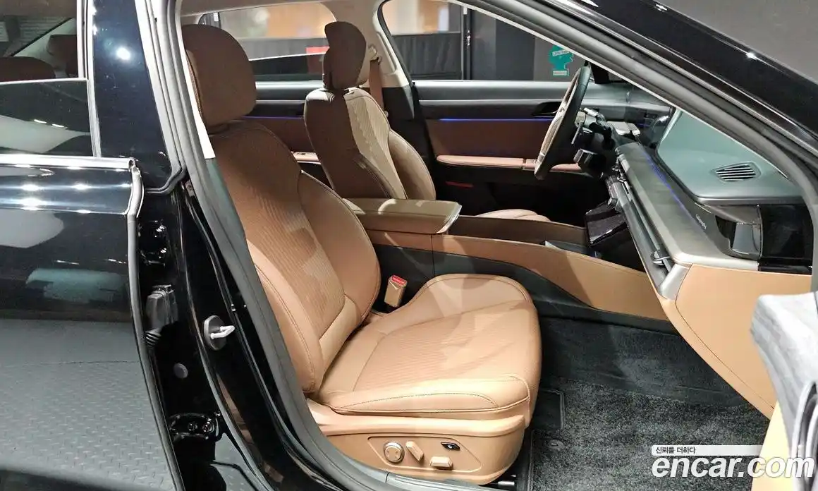 Hyundai Grandeur 2024 2.5 автомат (гидро), фото 18