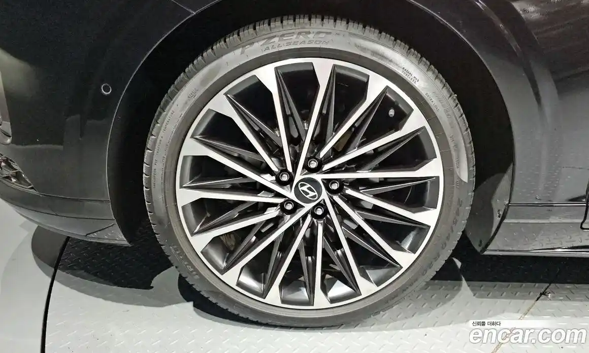 Hyundai Grandeur 2024 2.5 автомат (гидро), фото 5