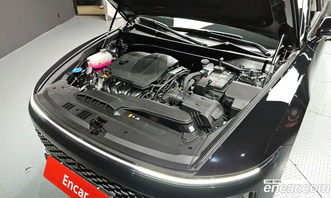 Hyundai Grandeur 2024 2.5 автомат (гидро), фото 6