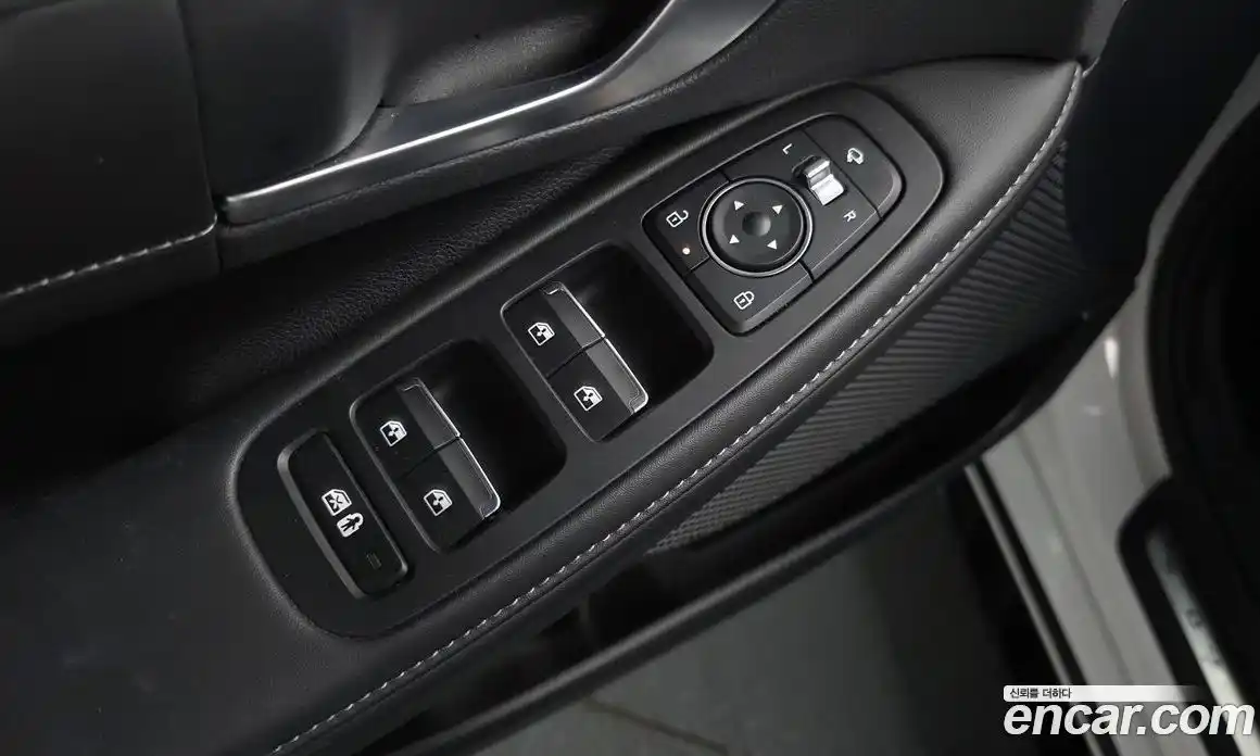 Hyundai Sonata 2023 2.0 автомат (гидро), фото 27