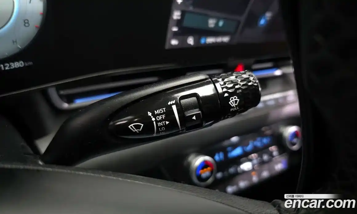 Hyundai Avante 2021 1.6 автомат (гидро), фото 25