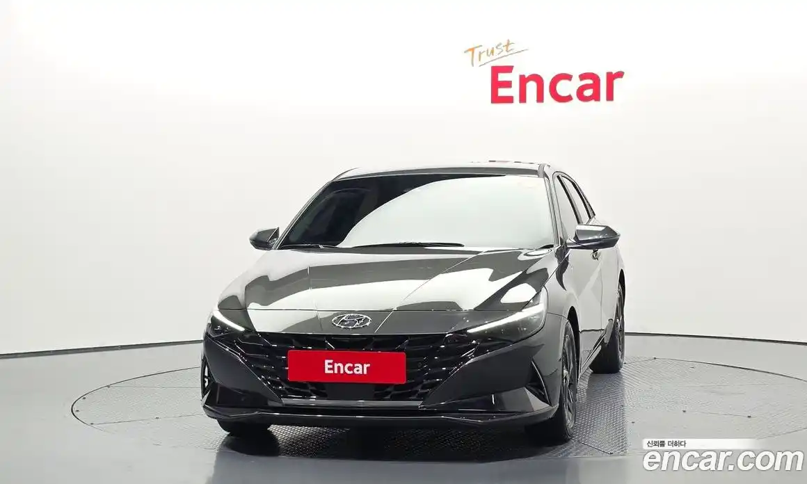 Hyundai Avante 2021 1.6 автомат (гидро), фото 3