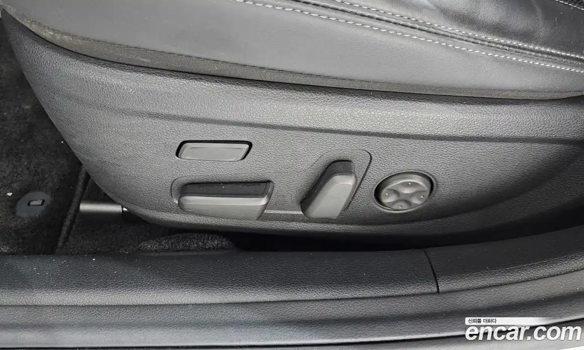 Hyundai Grandeur 2020 2.5 автомат (гидро), фото 30