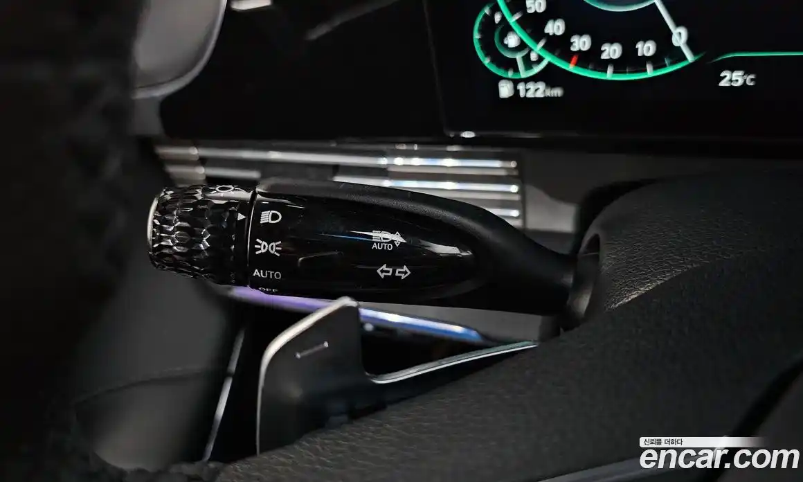 Hyundai Grandeur 2020 2.5 автомат (гидро), фото 38