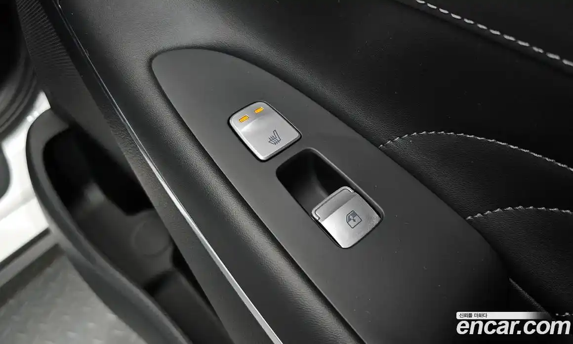 Hyundai Grandeur 2020 2.5 автомат (гидро), фото 39