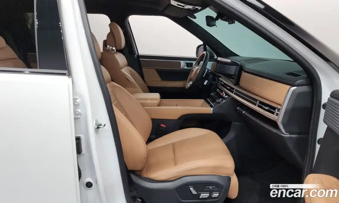 Hyundai Santa Fe 2023 2.5 автомат (гидро), фото 16