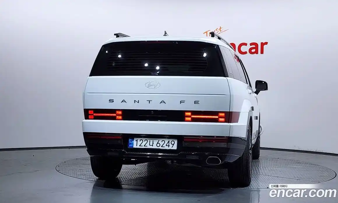 Hyundai Santa Fe 2023 2.5 автомат (гидро), фото 4