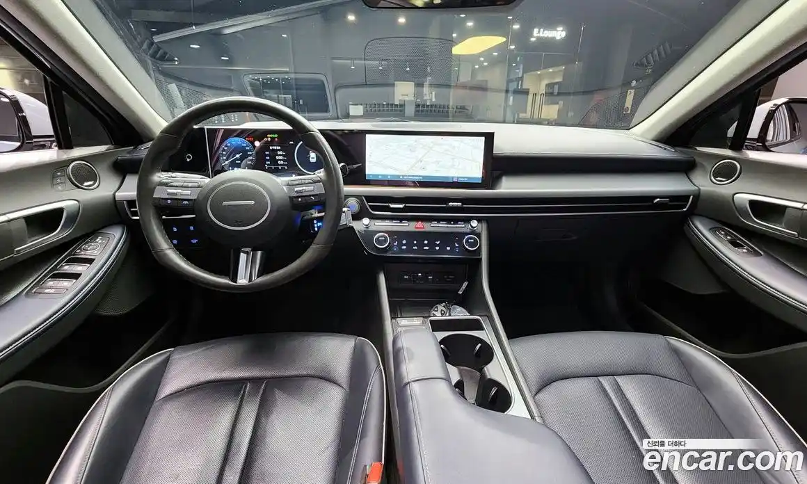 Hyundai Sonata 2024 1.6 автомат (гидро), фото 10