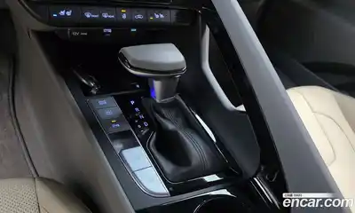 Hyundai Avante 2024 1.6 автомат (гидро), миниатюра 12