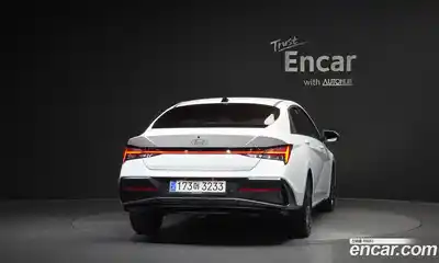 Hyundai Avante 2024 1.6 автомат (гидро), миниатюра 4