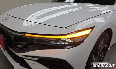 Hyundai Avante 2024 1.6 автомат (гидро), миниатюра 8