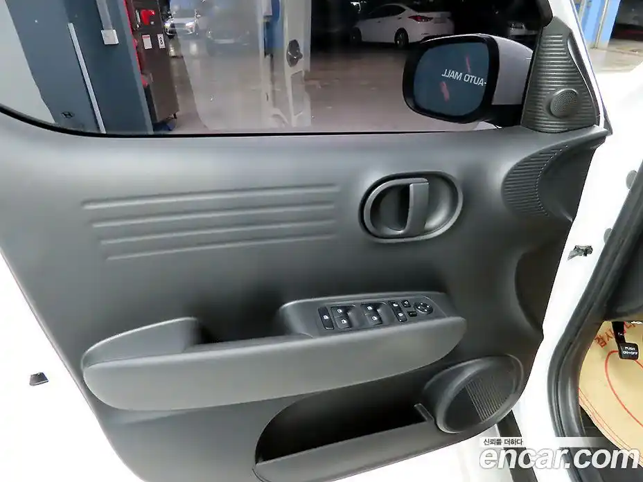Hyundai Casper 2022 1.0 автомат (гидро), фото 13