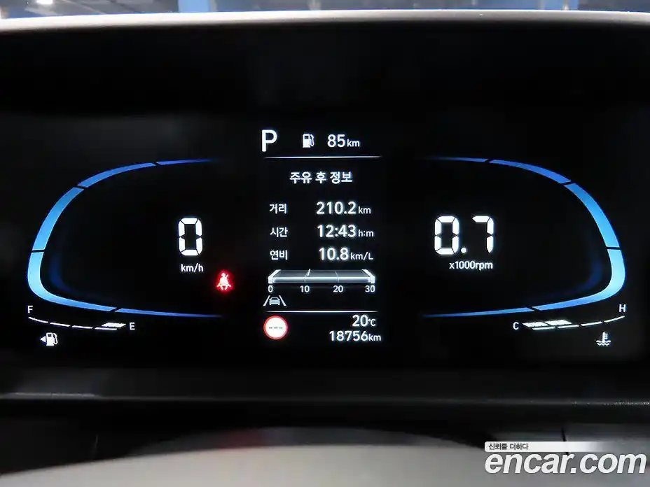 Hyundai Casper 2022 1.0 автомат (гидро), фото 8