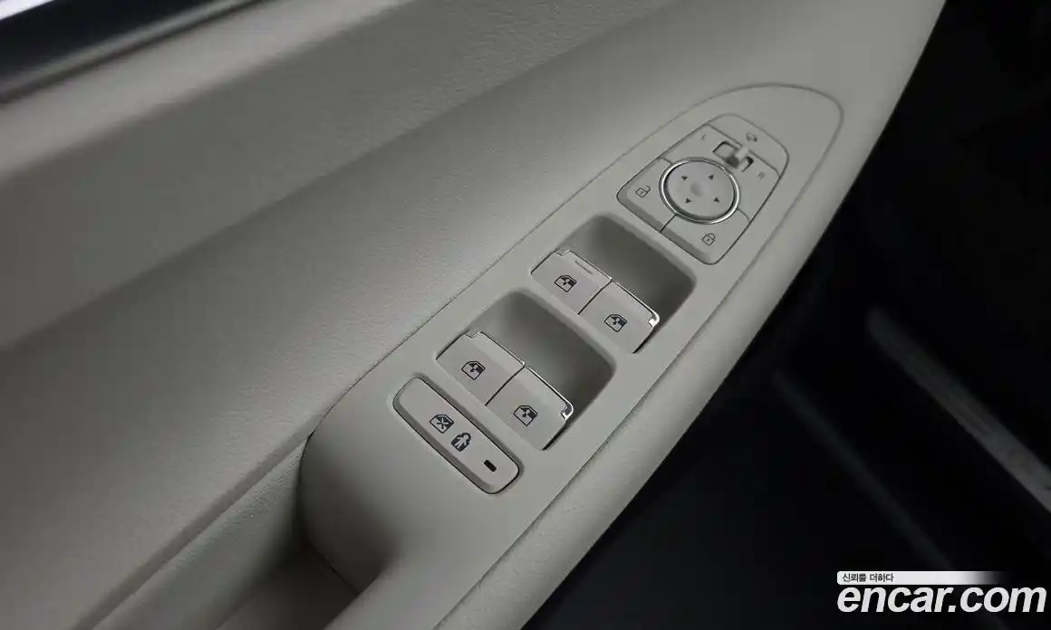 Hyundai Grandeur 2021 2.5 автомат (гидро), фото 27