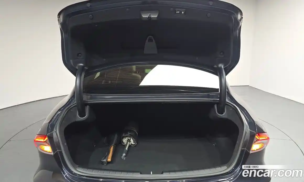 Hyundai Grandeur 2021 2.5 автомат (гидро), фото 33