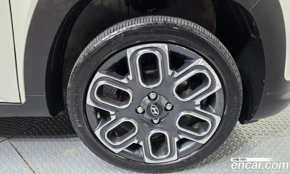 Hyundai Casper 2022 1.0 автомат (гидро), фото 7