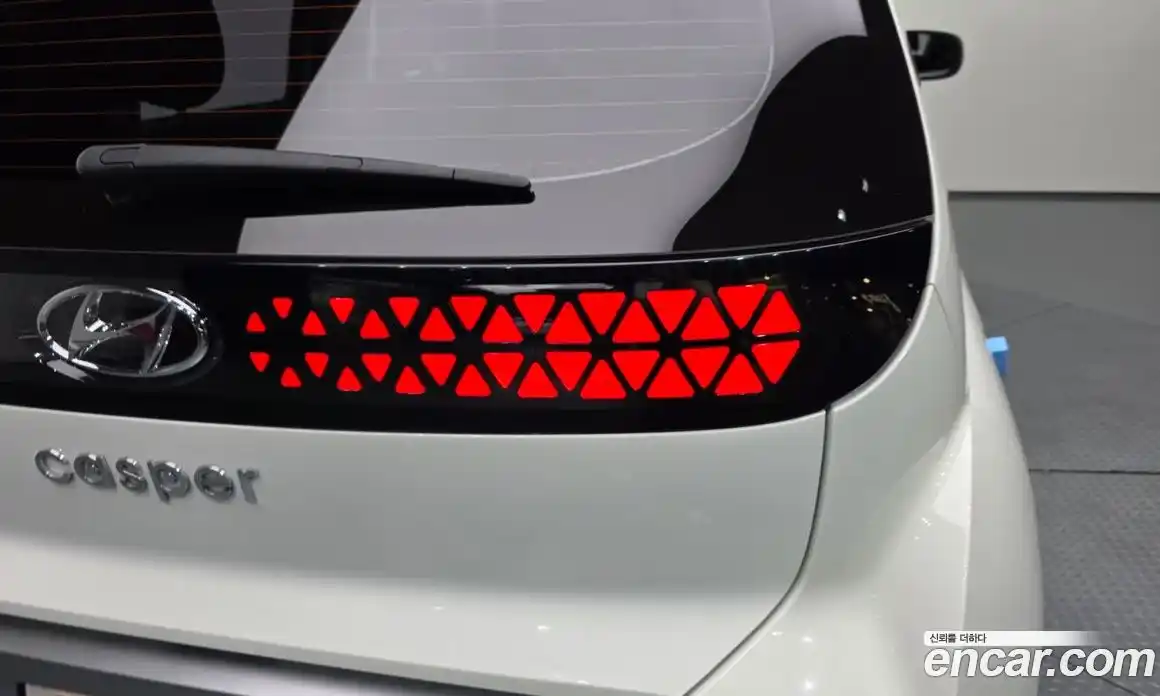 Hyundai Casper 2022 1.0 автомат (гидро), фото 9