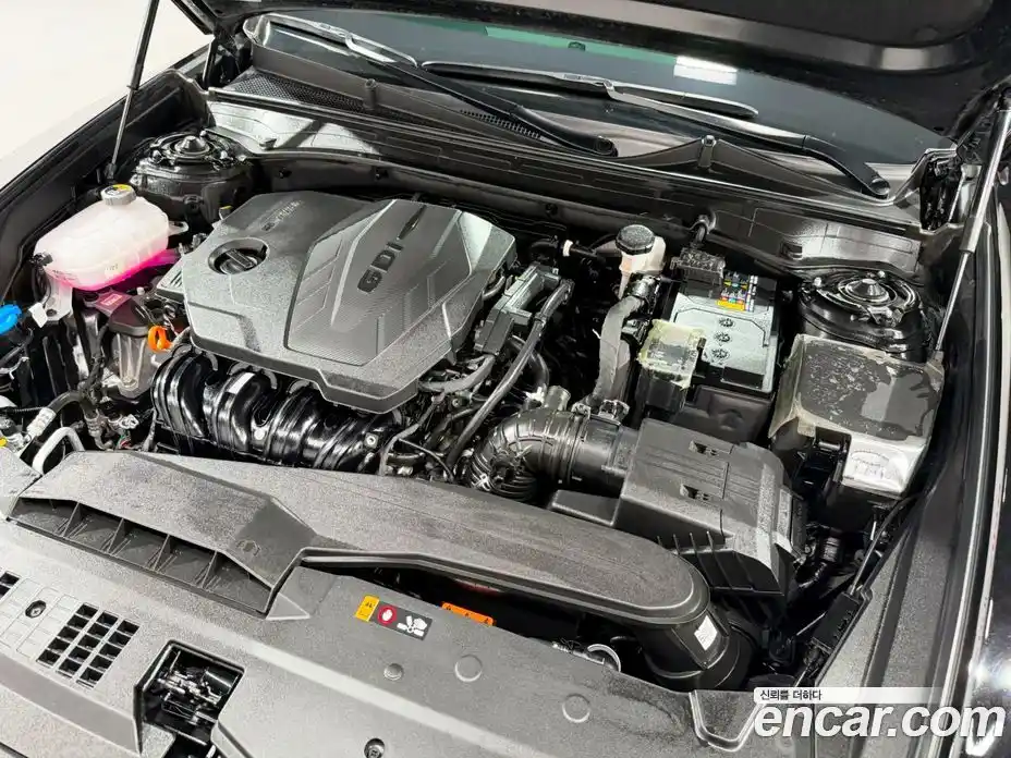 Hyundai Grandeur 2023 2.5 автомат (гидро), фото 17