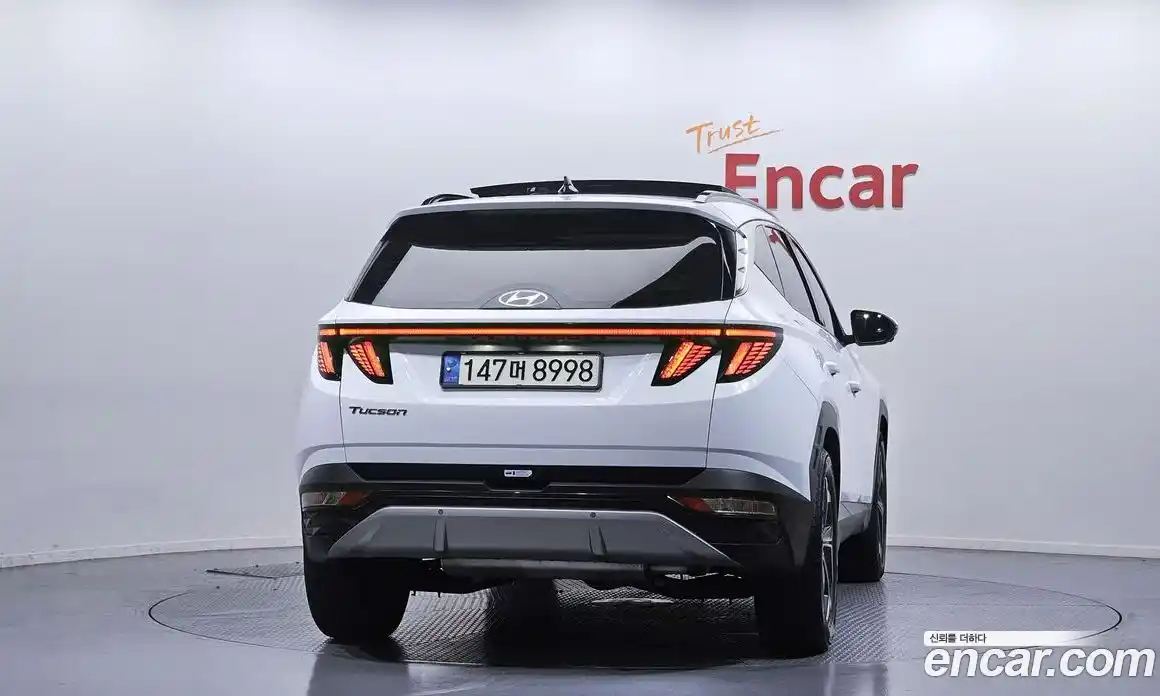 Hyundai Tucson 2022 1.6 автомат (гидро), фото 4