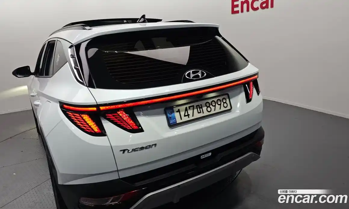 Hyundai Tucson 2022 1.6 автомат (гидро), фото 9
