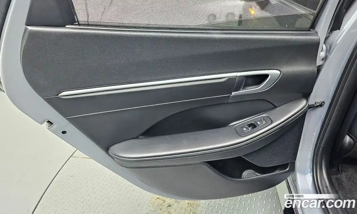 Hyundai Sonata 2024 2.0 автомат (гидро), фото 15