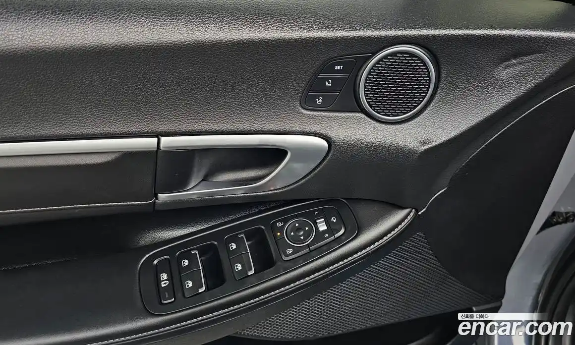 Hyundai Sonata 2024 2.0 автомат (гидро), фото 27
