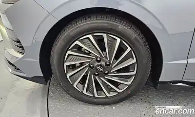 Hyundai Sonata 2024 2.0 автомат (гидро), миниатюра 5