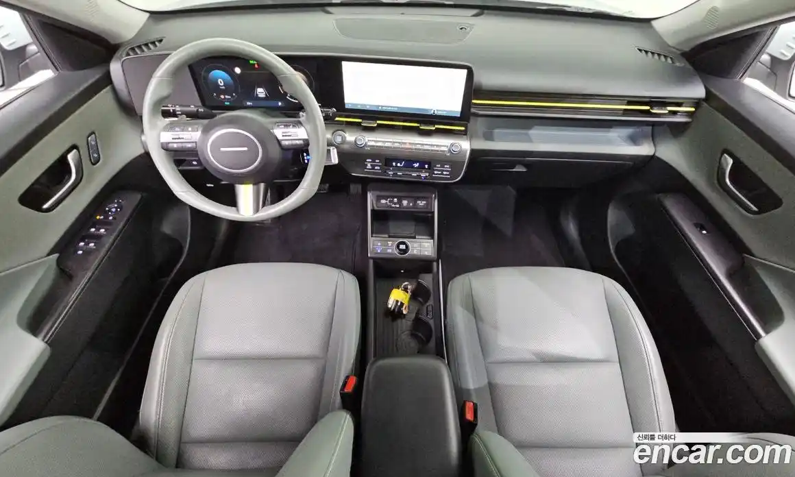 Hyundai Kona 2023 1.6 автомат (гидро), фото 10