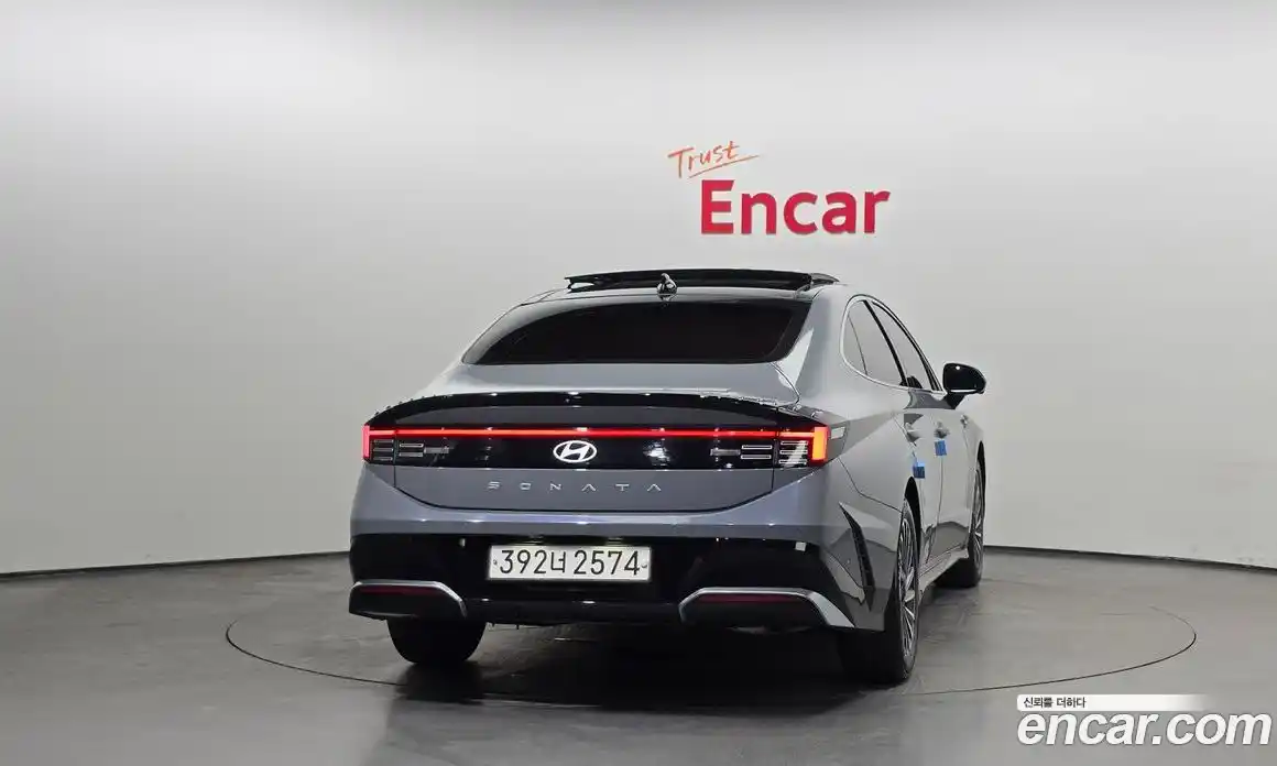 Hyundai Sonata 2024 2.0 автомат (гидро), фото 4
