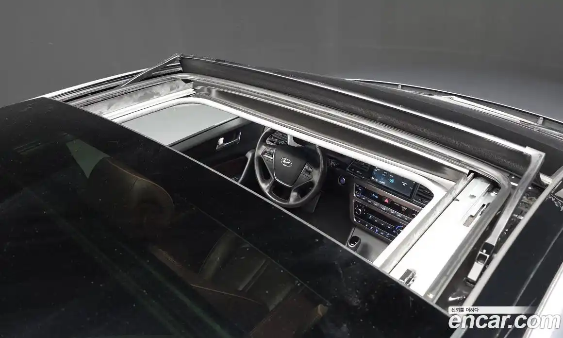 Hyundai Sonata 2016 2.0 автомат (гидро), фото 23