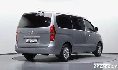 Hyundai Starex 2018 2.5 автомат (гидро), миниатюра 2