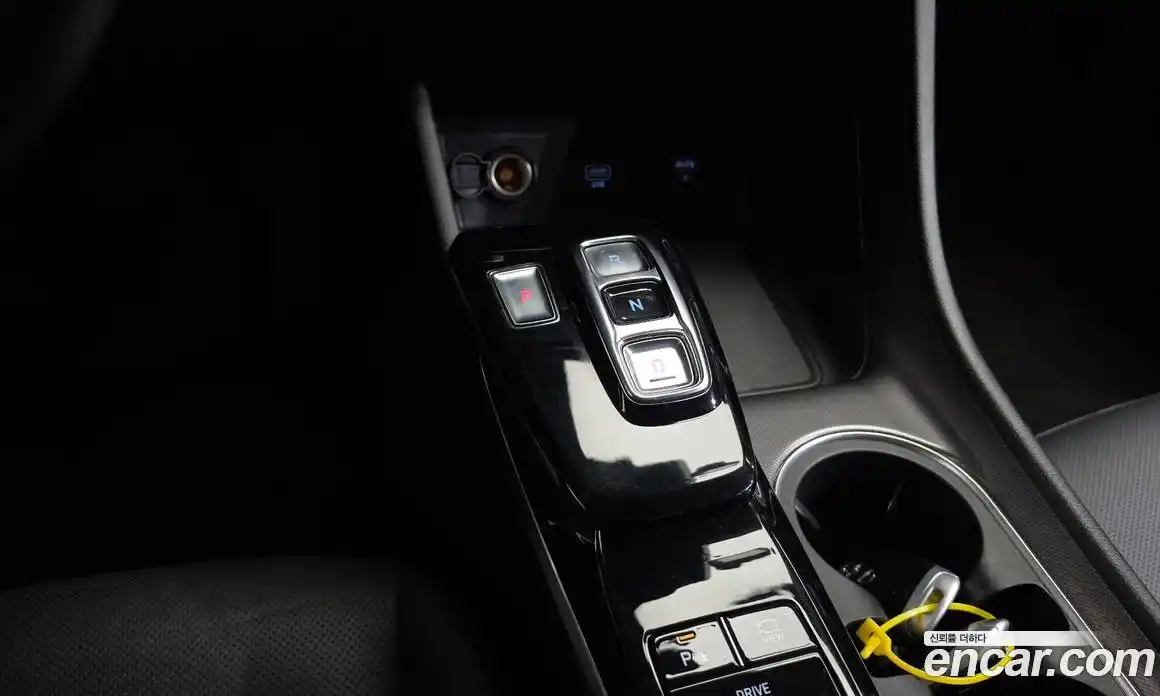 Hyundai Sonata 2022 2.0 автомат (гидро), фото 12