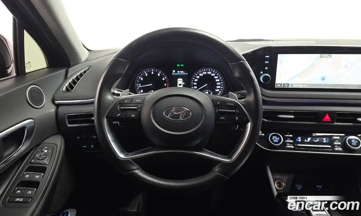 Hyundai Sonata 2022 2.0 автомат (гидро), фото 18