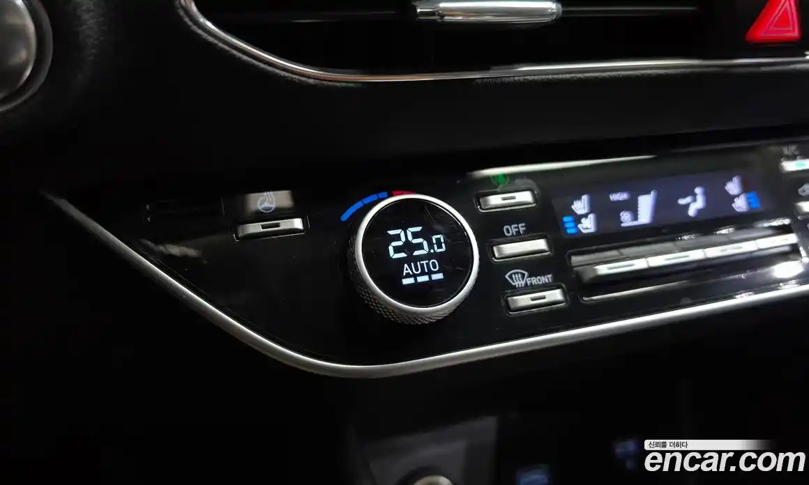 Hyundai Sonata 2022 2.0 автомат (гидро), фото 26