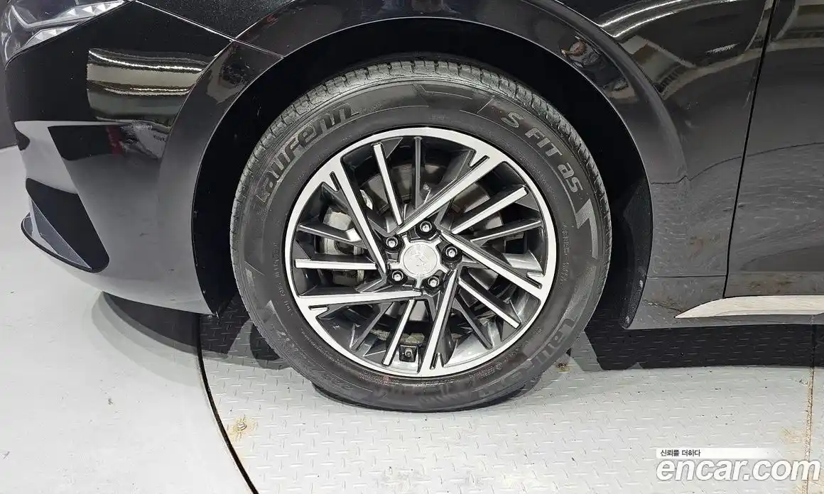 Hyundai Grandeur 2022 3.0 автомат (гидро), фото 5