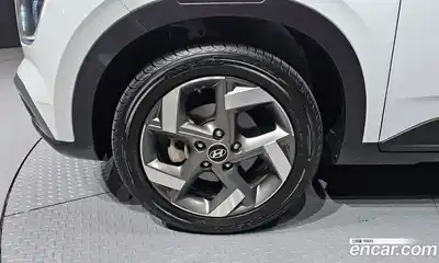 Hyundai Venue 2022 1.6 автомат (гидро), миниатюра 5