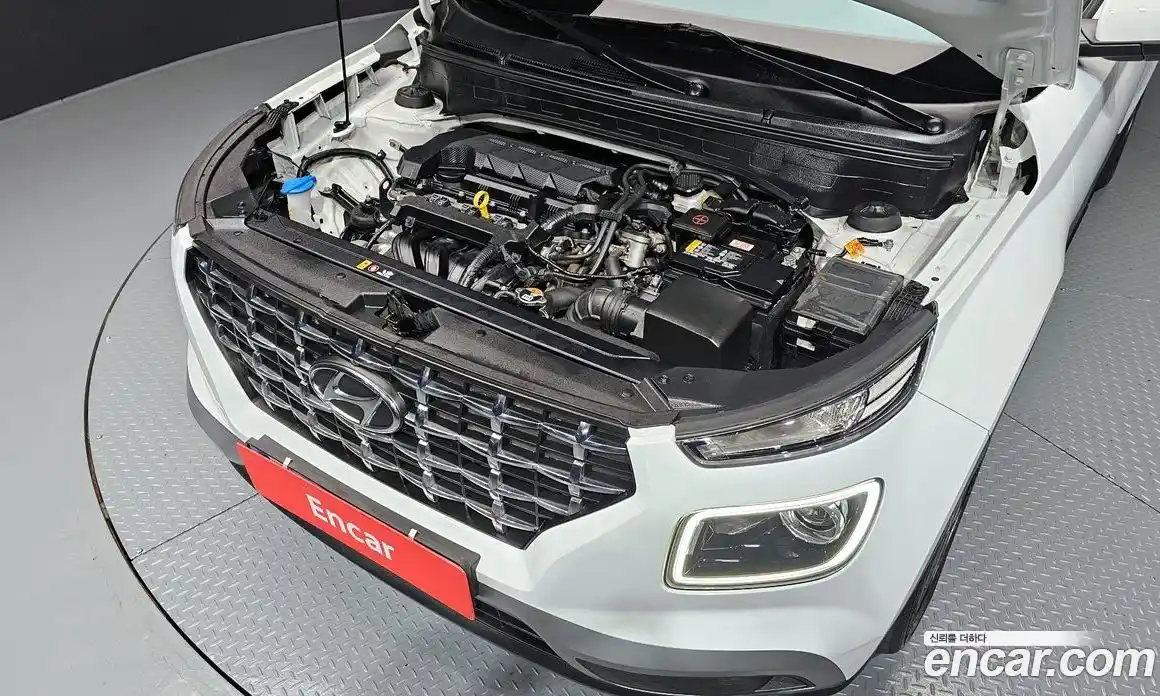Hyundai Venue 2022 1.6 автомат (гидро), фото 6