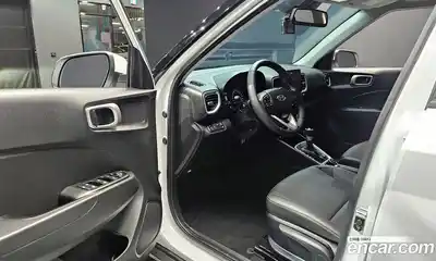 Hyundai Venue 2022 1.6 автомат (гидро), миниатюра 10