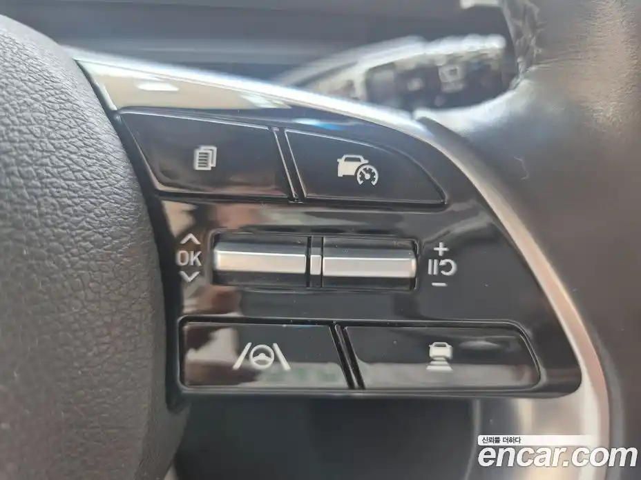 Hyundai Staria 2022 3.5 автомат (гидро), фото 7