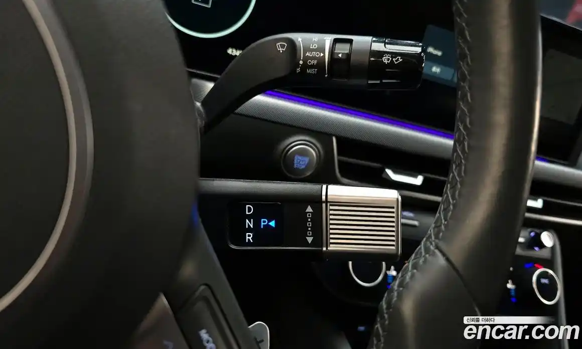 Hyundai Sonata 2023 1.6 автомат (гидро), фото 12