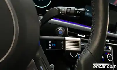 Hyundai Sonata 2023 1.6 автомат (гидро), миниатюра 12