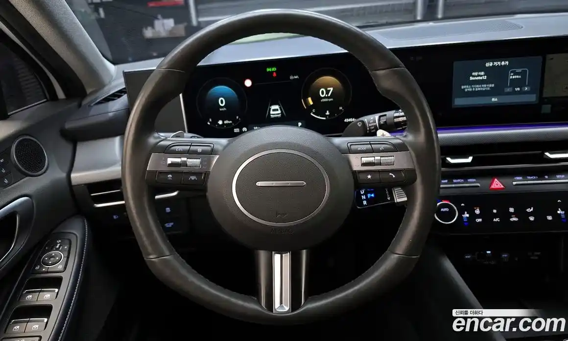 Hyundai Sonata 2023 1.6 автомат (гидро), фото 19