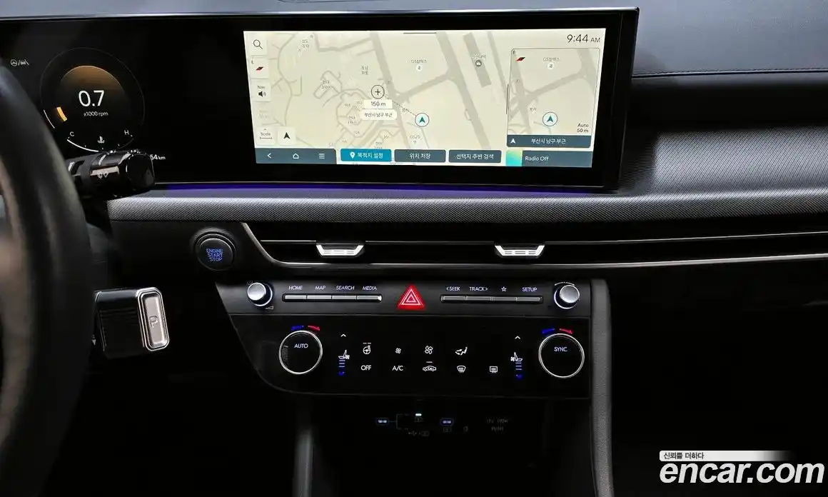 Hyundai Sonata 2023 1.6 автомат (гидро), фото 20
